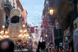 procesion Virgen Desamparados